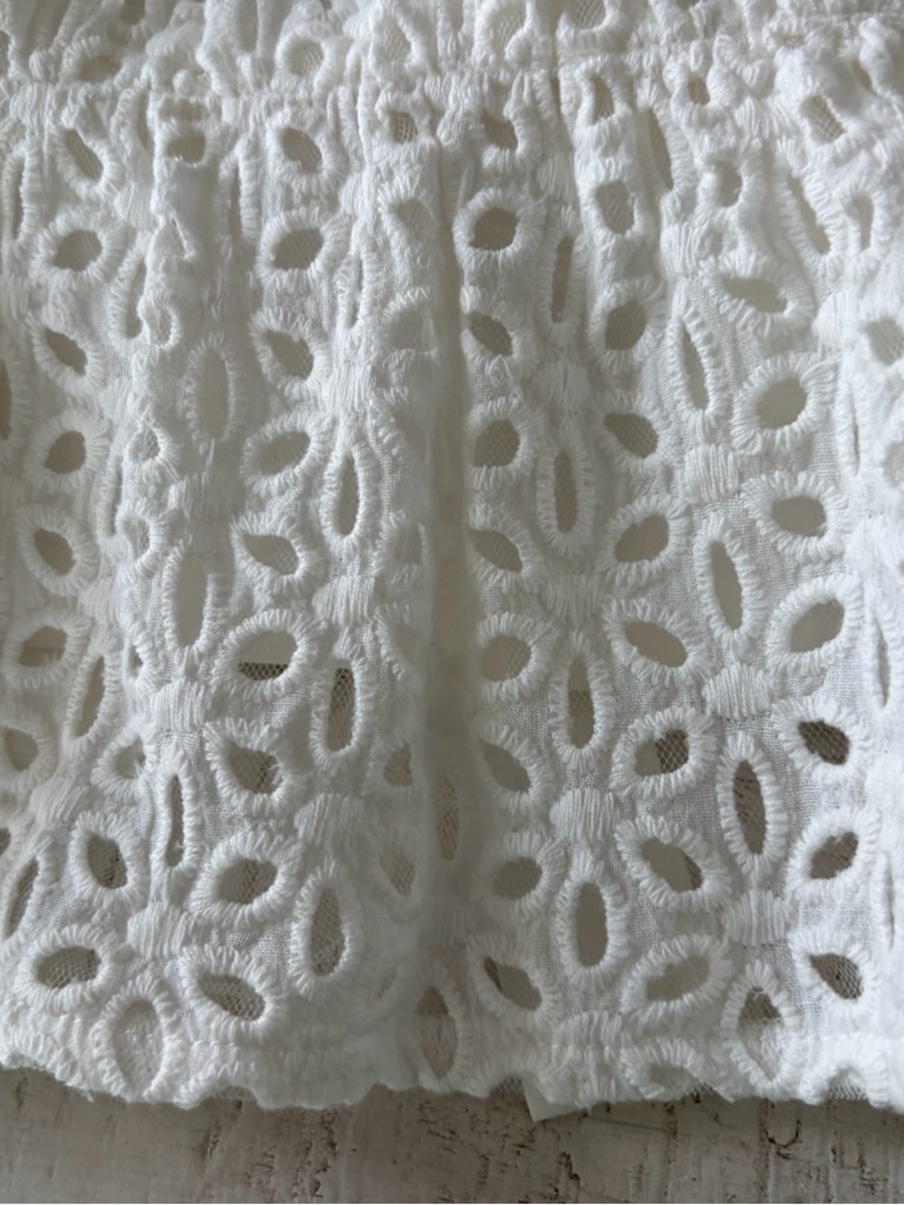 Hello Molly size 8 L.A. On My Mind White Eyelet Ruffle Crop Top Tie Back - Picture 5 of 13